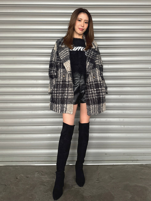 チェック柄ミドル丈コート